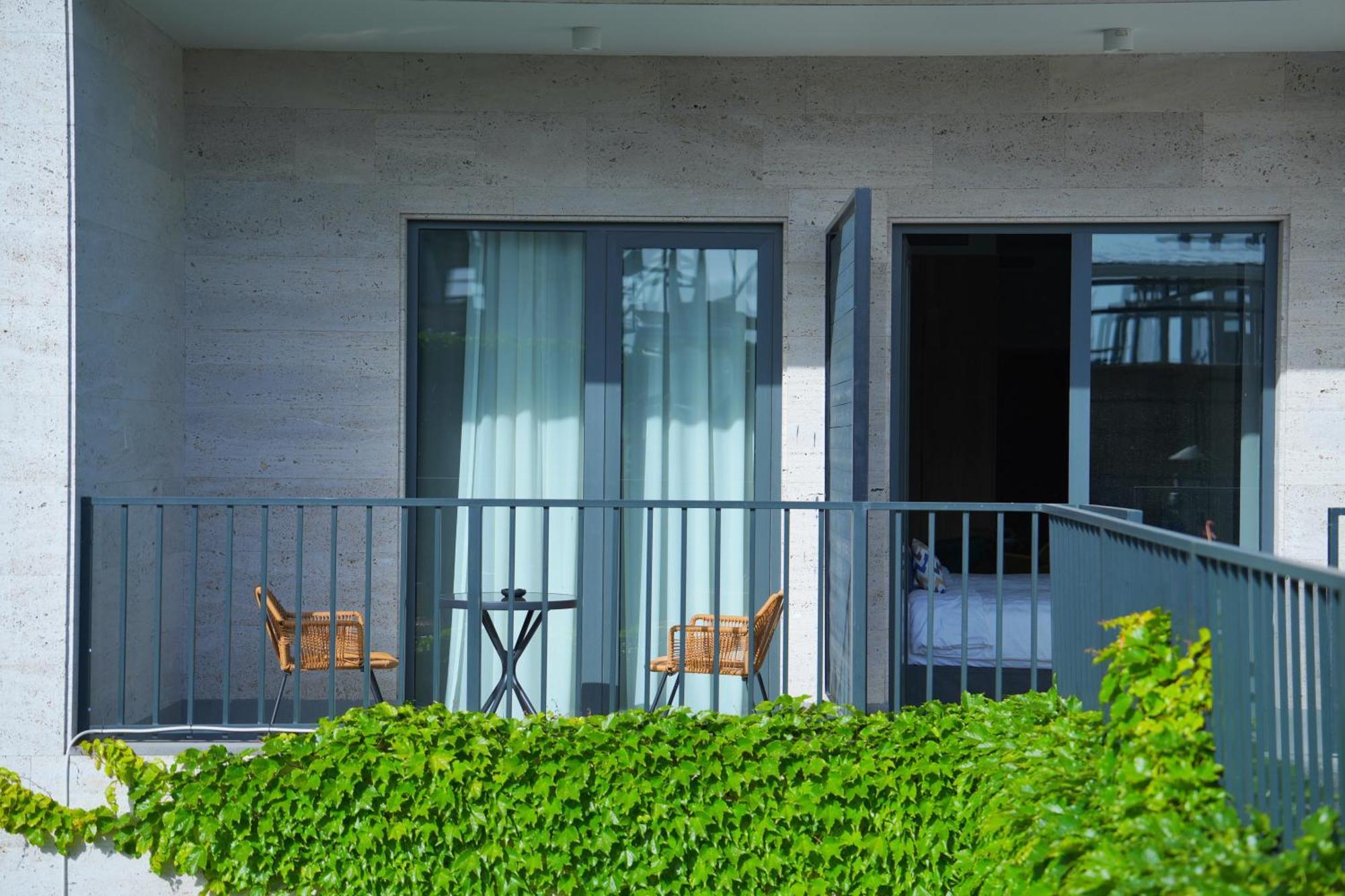 4Guest Hotel Erivan Exterior foto