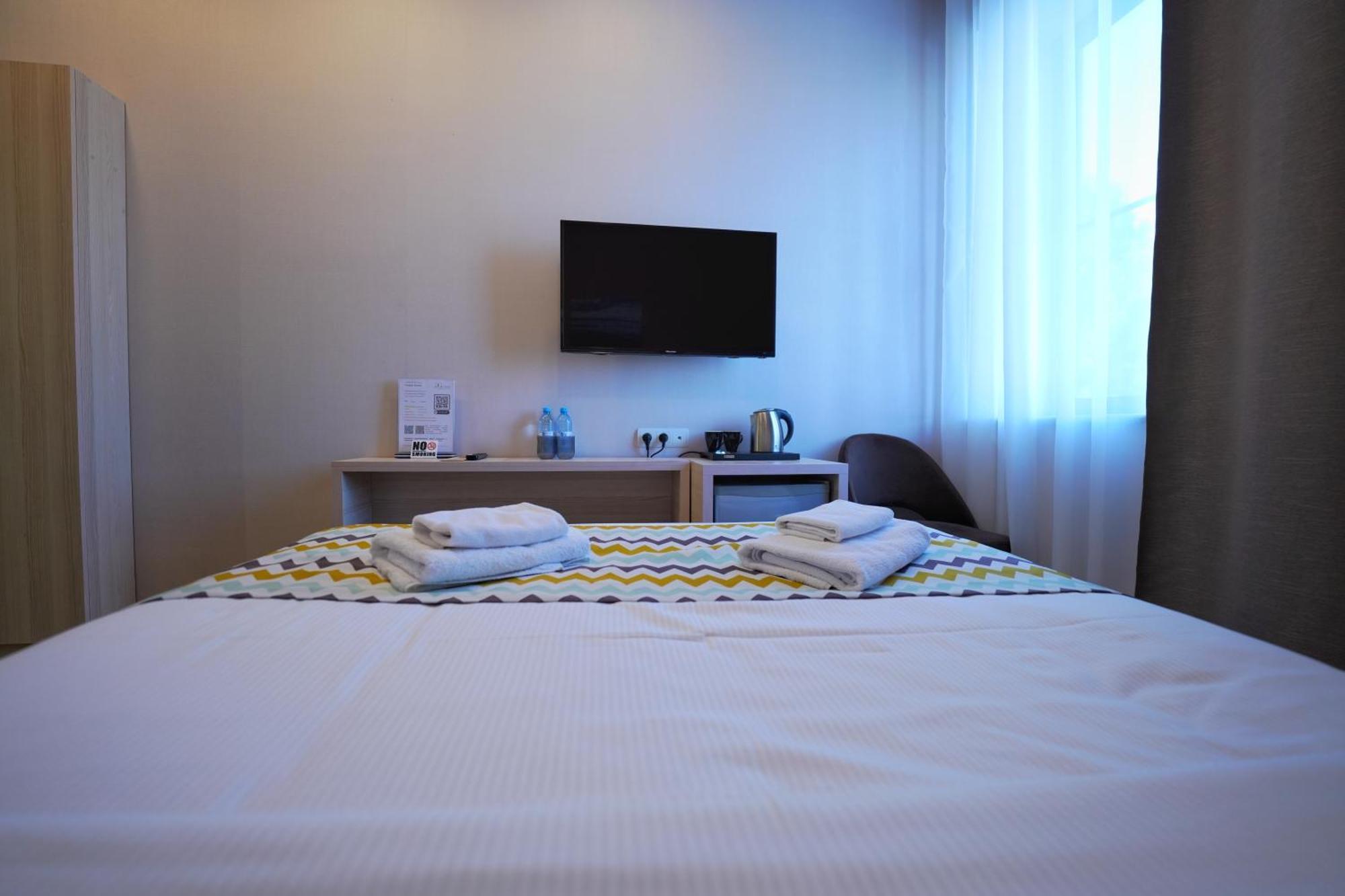 4Guest Hotel Erivan Exterior foto